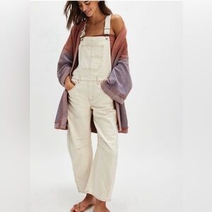 NWT FREE PEOPLE WE THE FREE GOOD LUCK BARREL OVERALLS